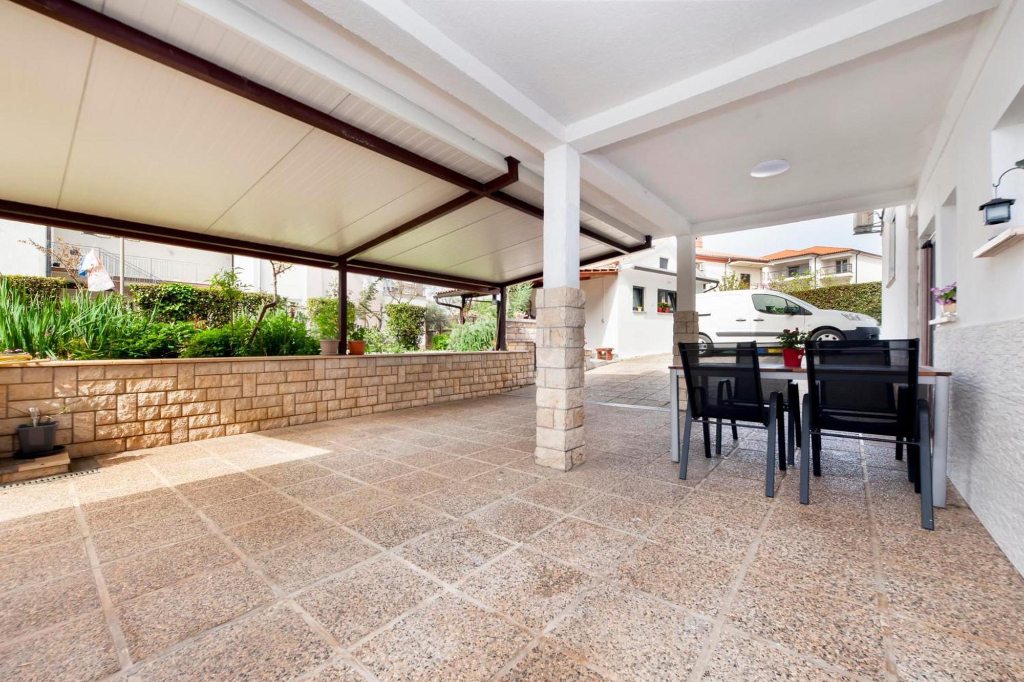 Apartments And Room Silvana Rovinj Luaran gambar